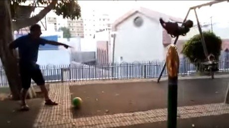 ¿Por qué hace esto ‘el peor padre del año’?