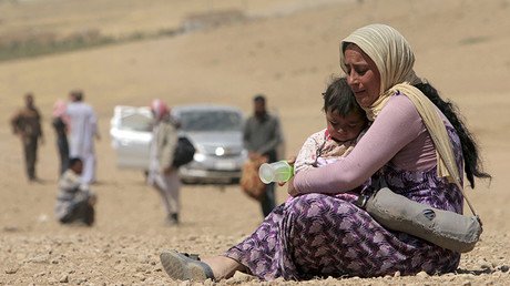 Descubren las celdas subterráneas en las que el EI encierra a las mujeres en medio del desierto