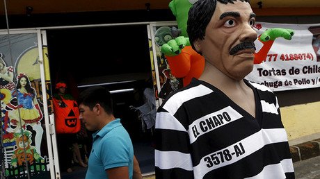 Militares mexicanos 'acorralan' a la familia de 'El Chapo' en su pueblo natal