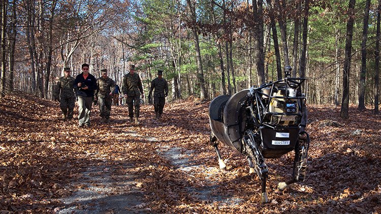 ¿Por qué los marines de EE.UU. se niegan a misionar junto a robots?