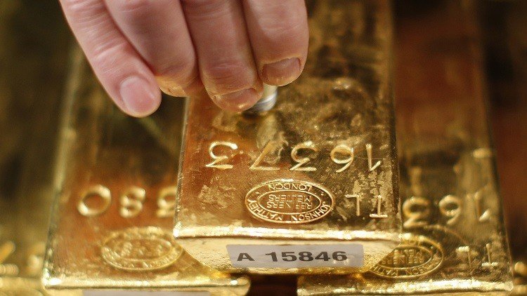 ¿Será 'asesinado' el dólar con un patrón oro en el 2016?
