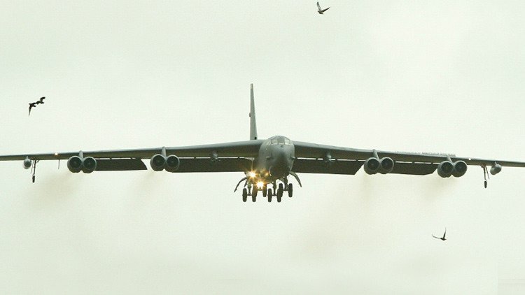 EE.UU. traslada a Corea del Sur un bombardero estratégico B-52