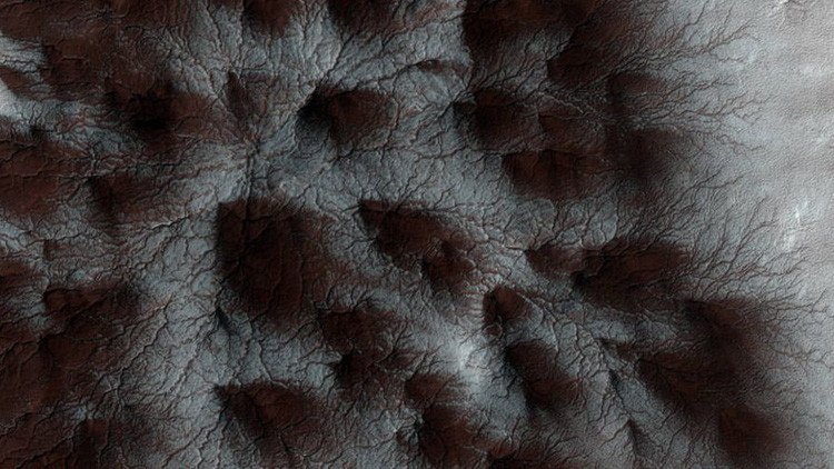 ¿Qué son las 'arañas' que aparecen sobre la superficie de Marte?