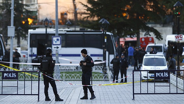 La reacción de una guía turística evitó que el atentado en Estambul fuera aún más mortífero