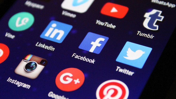 Destacado sociólogo: "Las redes sociales son una trampa"