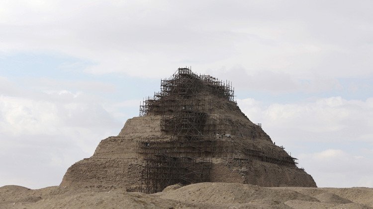 Encuentran partículas que podrían resolver el origen de las pirámides de Egipto