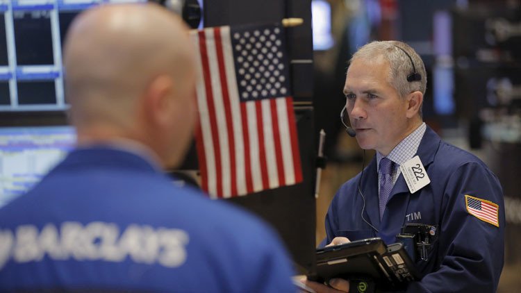 Wall Street entra en pánico: 3 factores que no dan tregua