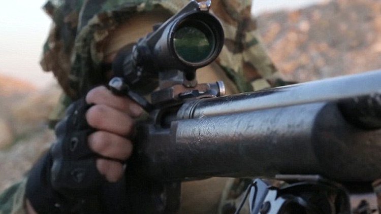 Francotiradores del Estado Islámico publican videos grabados desde el punto de mira