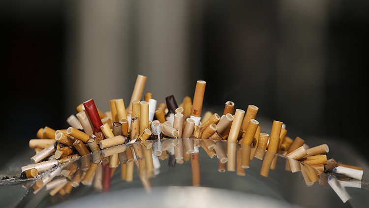 Una mujer alcanza los 112 años "gracias a fumar 30 cigarrillos al día"