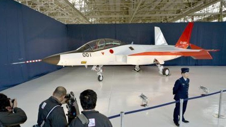 Japón desvela el prototipo de su primer caza furtivo