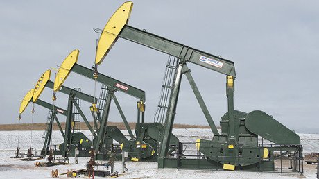 Las pérdidas en inversiones en megaproyectos de crudo son equiparables a la economía de Colombia