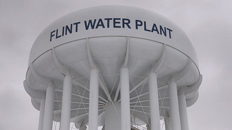 EE.UU. padece un problema del Tercer Mundo: La ciudad con el agua insalubre
