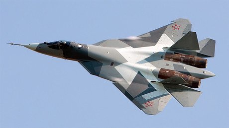 Dan a conocer cuándo comenzará a producirse en serie el caza ruso T-50