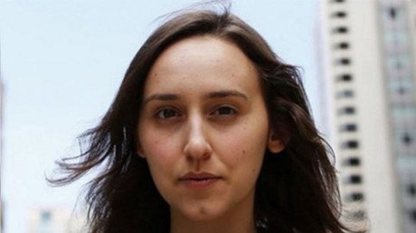 La nueva Einstein: cómo una joven latina conquista el mundo de la ciencia