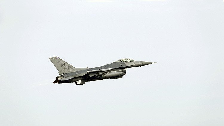 "Disgusto y decepción": India convoca al embajador de EE.UU. por la venta de aviones F-16 a Pakistán