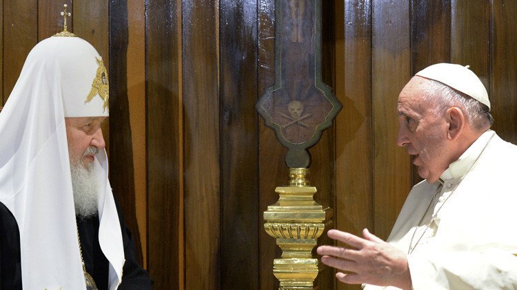 Patriarca Kiril a RT : "La reunión con el papa ayudará a crear una civilización sin terrorismo"