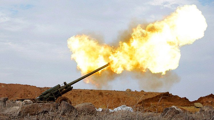 Turquía abre fuego de artillería en el norte de Siria