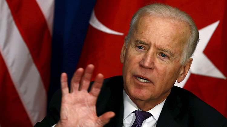 El vicepresidente de EE.UU. insta a Turquía a detener los ataques en el norte de Siria
