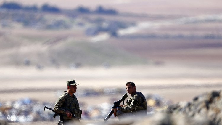 Francia insta a Turquía a dejar de atacar a los kurdos sirios