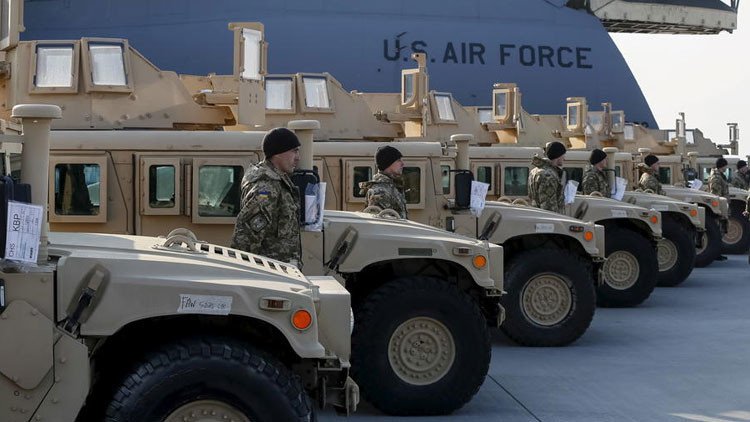 Plena disposición combativa: EE.UU. acumula armamento en cuevas cerca de la frontera con Rusia