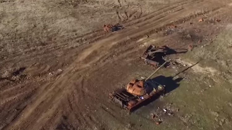 Uno de los campos de batalla más sangrientos de Ucrania, a vista de dron (VIDEO)