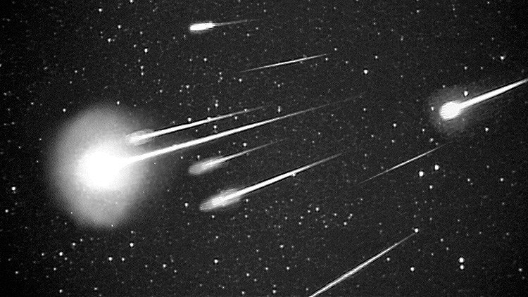 El más grande desde Cheliábinsk: Un enorme meteorito explota sobre el Atlántico
