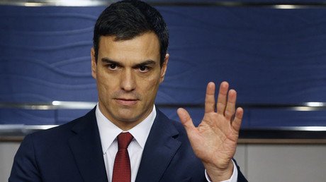 Pedro Sánchez:  "El PSOE, dispuesto a gobernar si Rajoy renuncia"