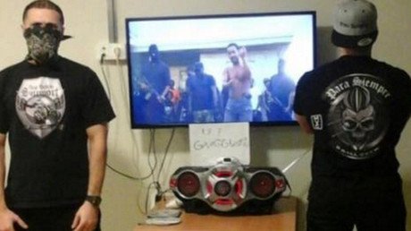 'Smartphones' y navajas: una cuenta de Instagram muestra cómo es la vida en las cárceles (fotos)