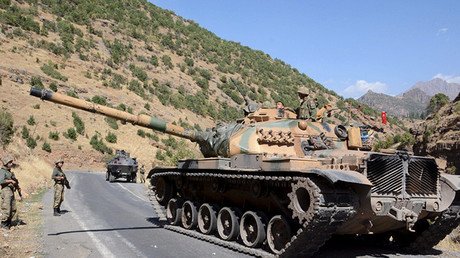 Cueste lo que cueste: Turquía busca cualquier pretexto para invadir Siria