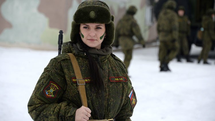 El arma más poderosa de Rusia: la belleza de sus mujeres soldado