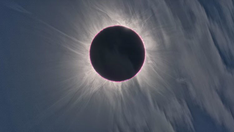 Feliz Día Internacional de la Mujer: El Sol ofrecerá un eclipse total el próximo martes
