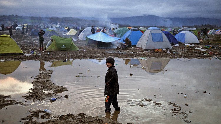 Presidente: "Macedonia paga millones por incapacidad de UE en cuanto a los refugiados"
