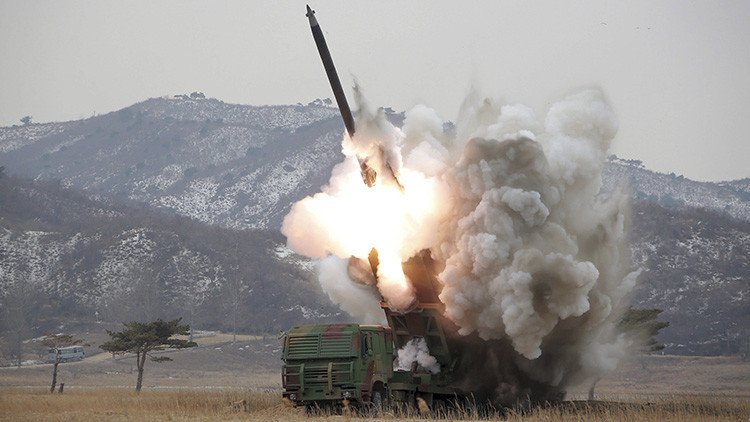 Corea del Norte amenaza a Seúl con "ataques preventivos" para "liberar" la península