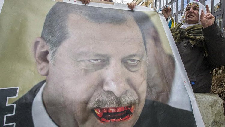 ¿Va el presidente turco camino de volverse un tirano?