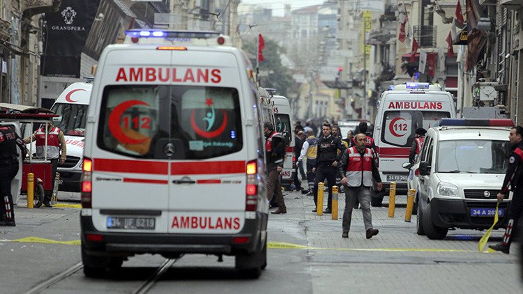 El momento exacto de la explosión en Estambul (Video)