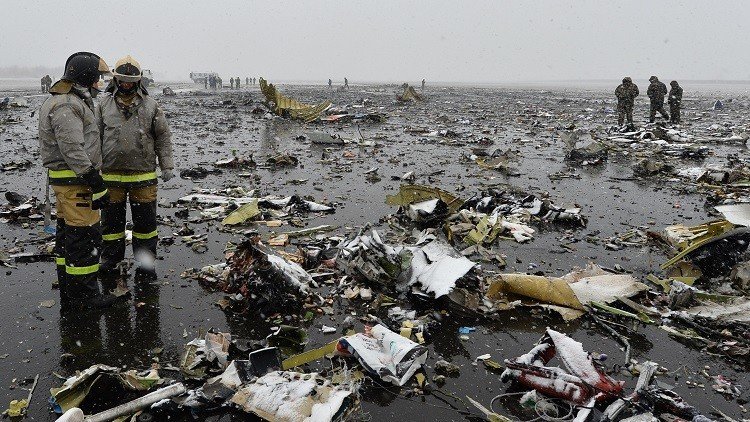 Versiones principales detrás del mortífero vuelo del Boeing 737 en Rusia