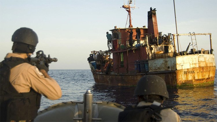 La mezcla de piratas marinos e informáticos genera robos de diamantes en seis buques