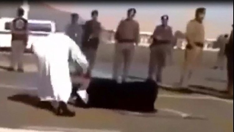 Fuertes imágenes: Periodistas filman en secreto las barbaries de Arabia Saudita