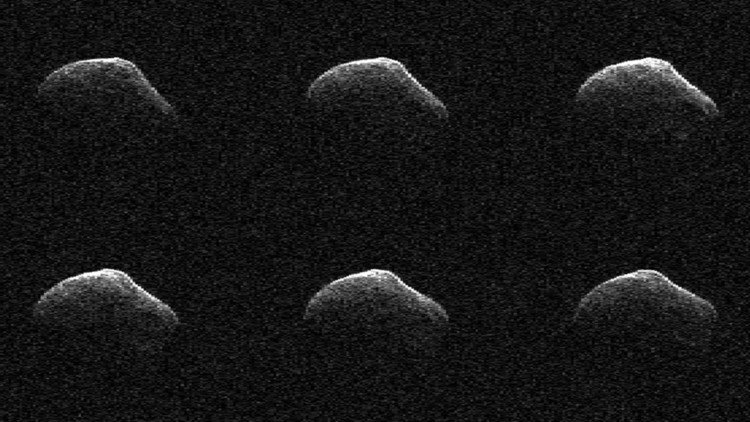 "Un ladrillo y una pera": La NASA muestra el cometa que 'rozó' la Tierra