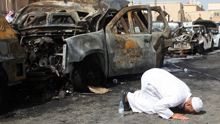 ¿Y la compasión por los saudíes?: El Twitter árabe retoca una caricatura de los atentados en Europa