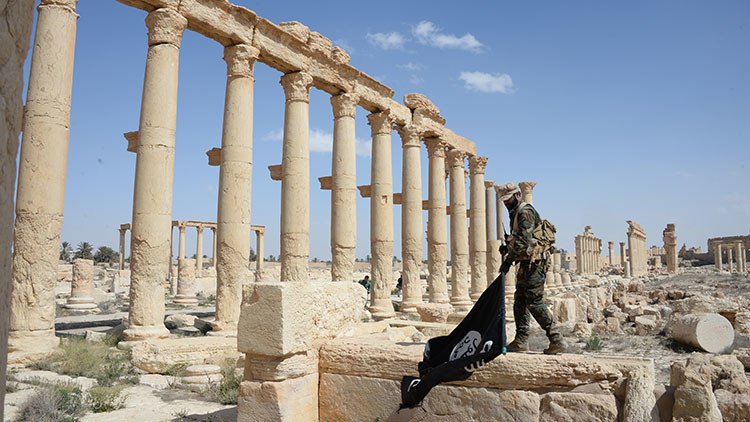 "Con la toma de Palmira, el Estado Islámico pierde el control del gran desierto sirio"