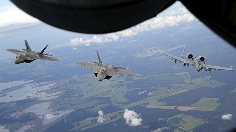 La OTAN creará una unidad aérea de combate cerca de la frontera de Rusia