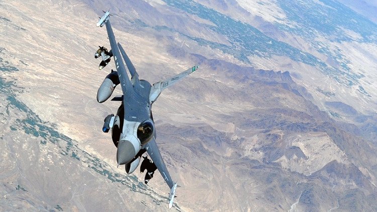 Afganistán: Se estrella un caza F-16 de EE.UU.