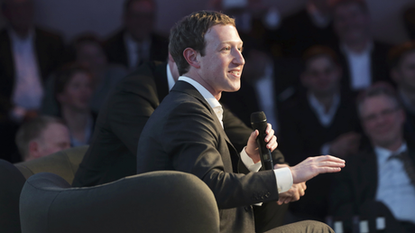 Zuckerberg explica el sentido real de su foto 'distópica' que sorprendió a la Red