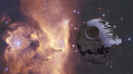 Una 'estrella de la muerte' sigue 'devorando' cuerpos celestes