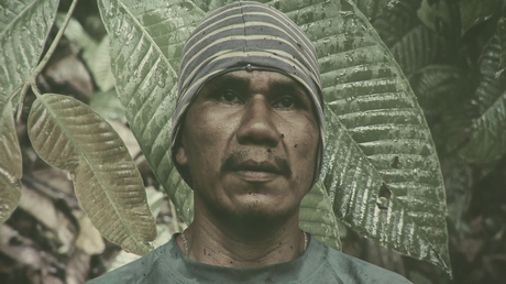 "Retratos en petróleo": una fotógrafa documenta la contaminación ambiental por Chevron en el Ecuador