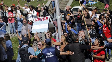 Argentina: Multitudinaria marcha por las víctimas de la dictadura 40 años después del golpe militar