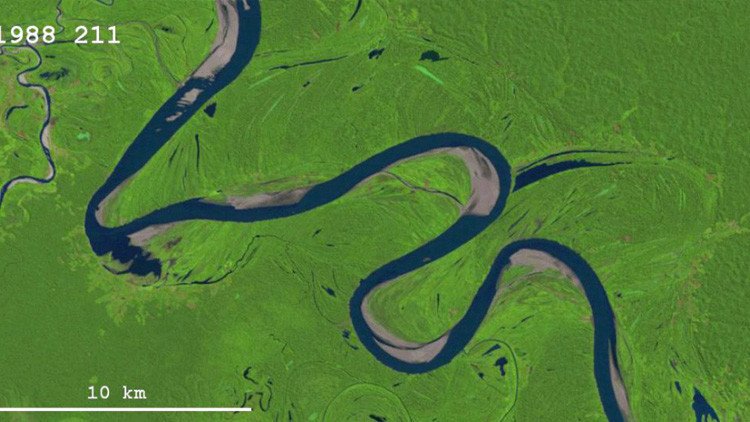 Los drásticos 'giros' de un río peruano sufridos en décadas, en una imagen GIF