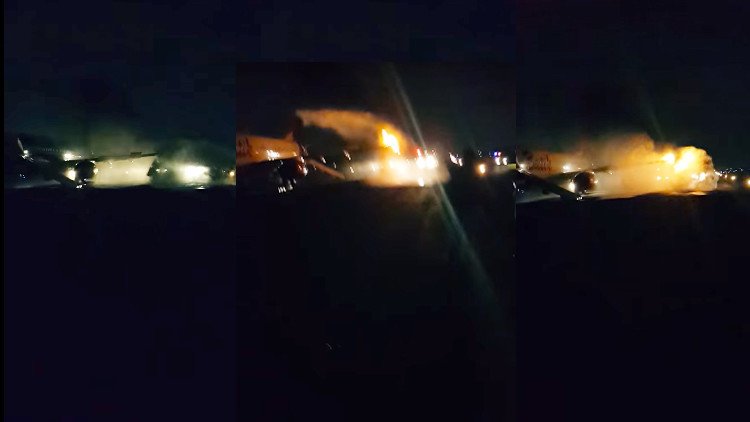 Video, fotos: Dos aviones chocan en el aeropuerto de la capital de Indonesia