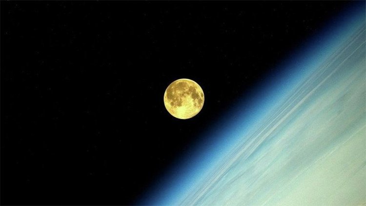 Rusia construirá una base lunar en 2035